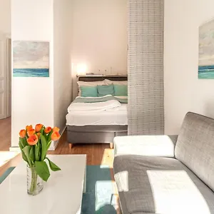 Luxurious And Bright, 5 Min To City Center Vienna